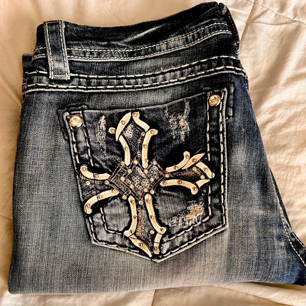 MISS ME JE5854EP3 Capri Mid Rise Straight Leg Denim Jeans Size 32